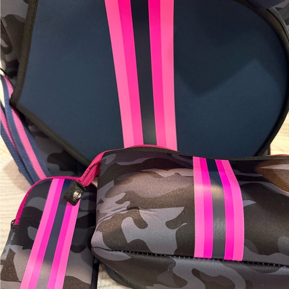 Haute Shore Billie Epic Tennis Camouflage Bag Set with Pink Stripes - Picture 2 of 7
